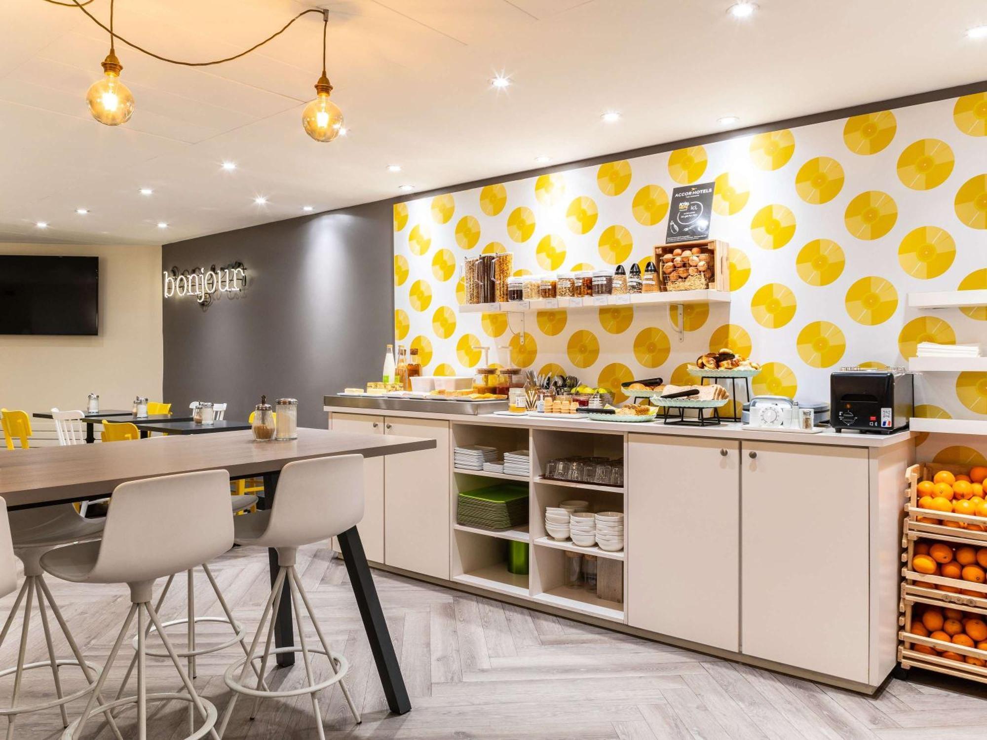 Hotel Ibis Styles Paris 15 Lecourbe Zewnętrze zdjęcie